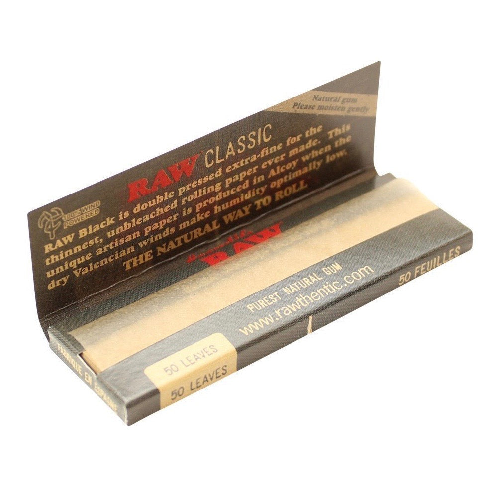 Raw® Classic Black 1.25” Rolling Papers | 24ct Display