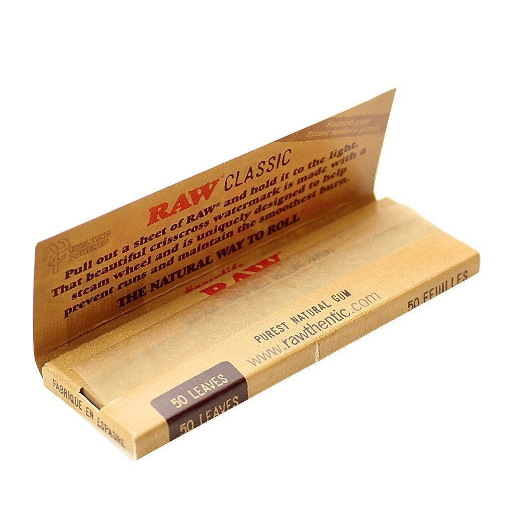 Raw® Classic 1.25” Rolling Papers | 24ct Display
